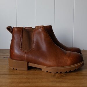 Sorel Women's Emelie II Chelsea Waterproof 6